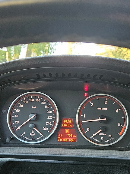 BMW 525d 8 of 19