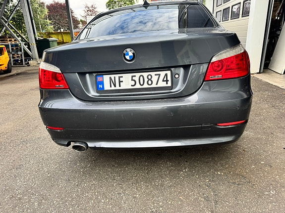 BMW 520d 3 of 10