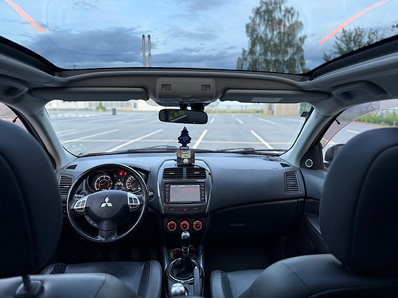 Mitsubishi ASX 14 of 18
