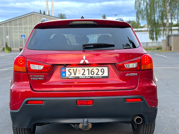 Mitsubishi ASX 8 of 18