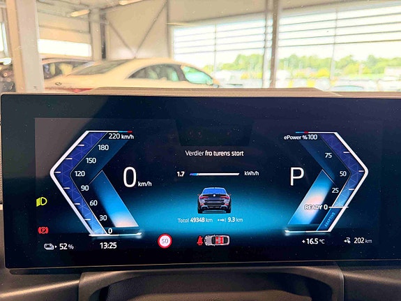 BMW i4 7 of 16