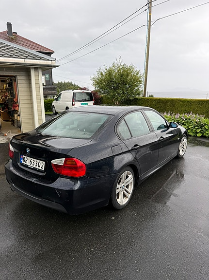 BMW 316i 6 of 18