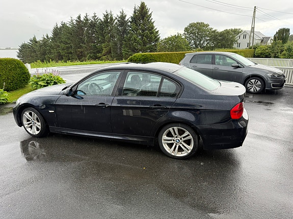 BMW 316i 9 of 18