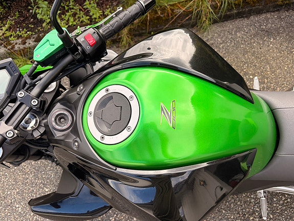 Kawasaki Z 800 20 of 29