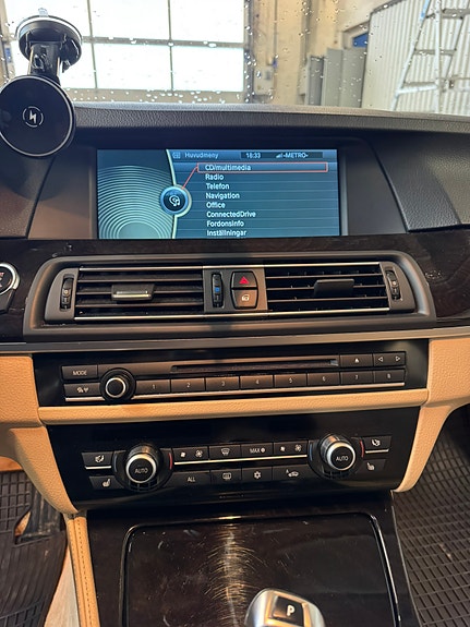 BMW 525xd 21 of 30