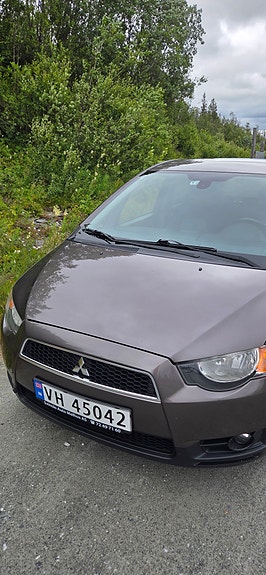 Mitsubishi Colt 3 of 13