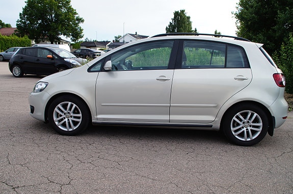 Volkswagen Golf Plus 2 of 30