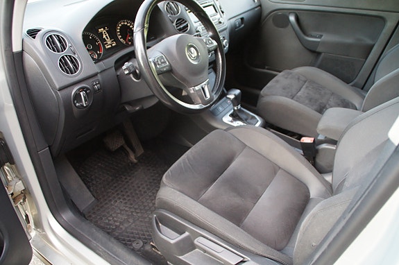 Volkswagen Golf Plus 13 of 30