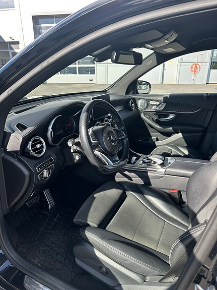 Mercedes-Benz GLC250 d 6 of 21