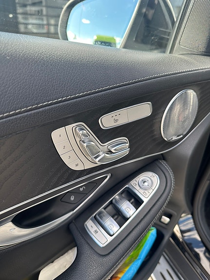 Mercedes-Benz GLC250 d 7 of 21