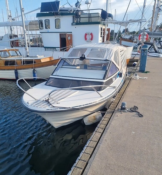 Draco 20 Daycruiser m/140 hk | Leies ut 3 of 5