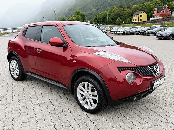 Nissan Juke 2 of 11