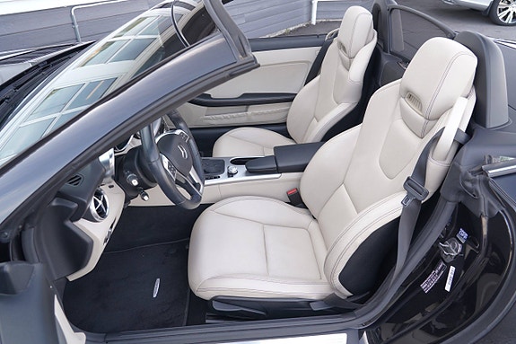 Mercedes-Benz SLK200 15 of 18