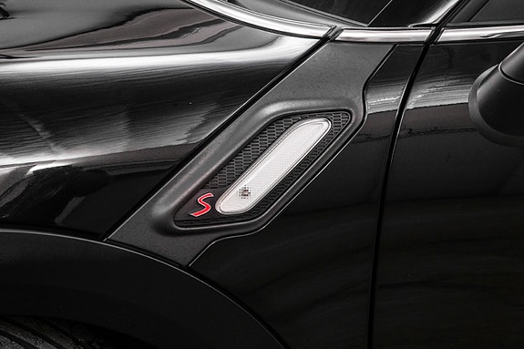 MINI Countryman Cooper S 11 of 30
