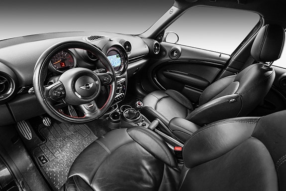 MINI Countryman Cooper 14 of 30