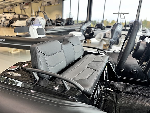 Ny Grand 420 UBE m/Yamaha F60. Stilig RIB med største motoralternativ! 16 of 17