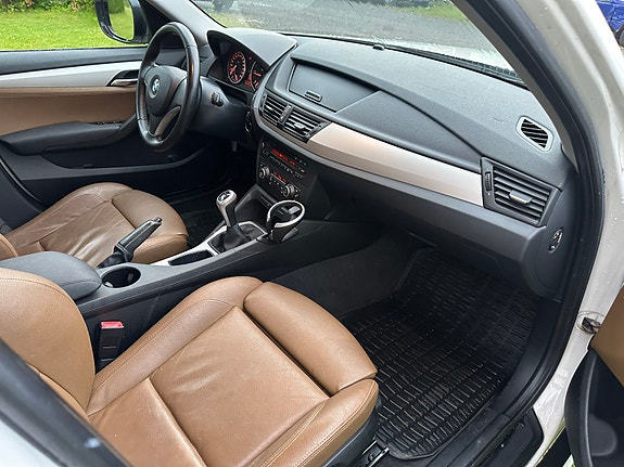 BMW X1 5 of 14