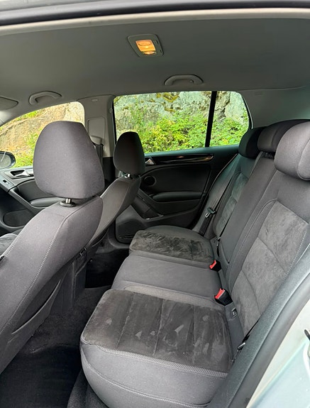 Volkswagen Golf VI 18 of 30