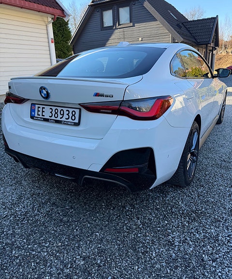 BMW i4 4 of 10