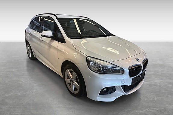 BMW 225xe 5 of 25