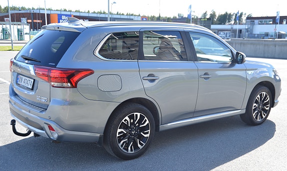 Mitsubishi Outlander 7 of 30