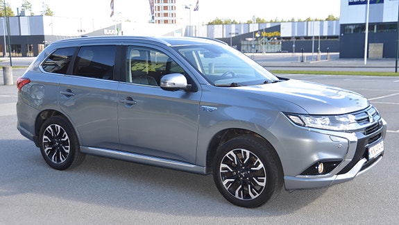 Mitsubishi Outlander 9 of 30