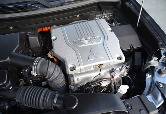 Mitsubishi Outlander 14 of 30