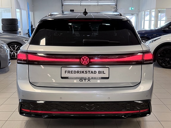 Volkswagen ID.7 3 of 5