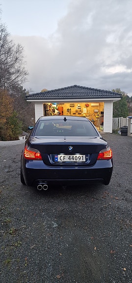 BMW 520d 5 of 12
