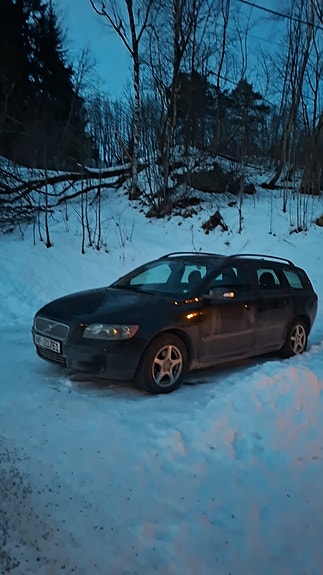 Volvo V50 3 of 8