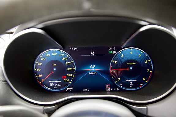 Mercedes-Benz AMG GT C 19 of 26