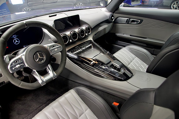 Mercedes-Benz AMG GT C 16 of 26