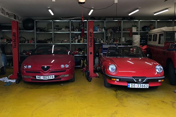 Alfa Romeo Spider 25 of 25