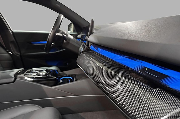 BMW i5 13 of 21