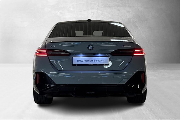 BMW i5 3 of 21