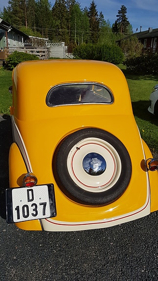 Fiat 500 2 of 8
