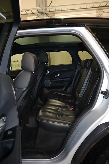 Land Rover Range Rover Evoque 17 of 22