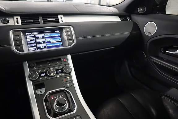 Land Rover Range Rover Evoque 18 of 22