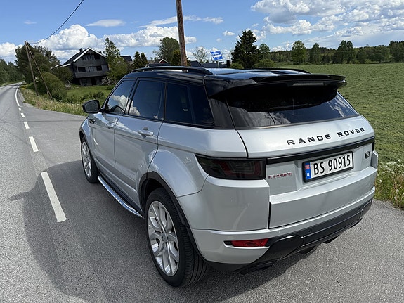 Land Rover Range Rover Evoque 3 of 22
