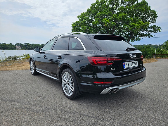 Audi A4 allroad 3 of 24