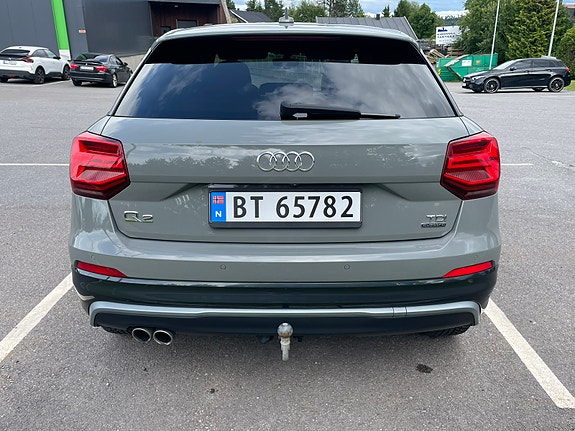 Audi Q2 6 of 24
