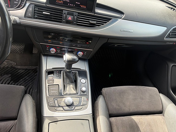 Audi A6 allroad 9 of 13