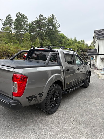 Nissan Navara 5 of 9