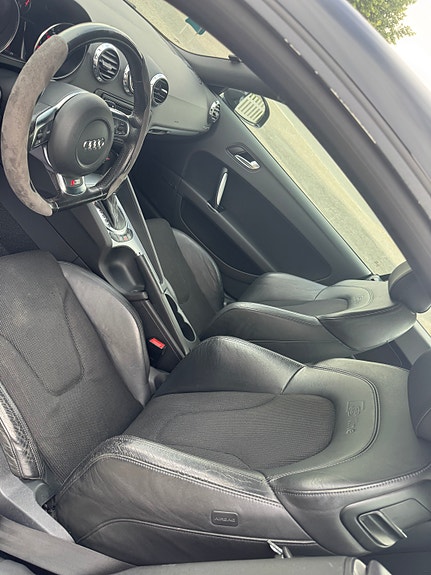 Audi TT 9 of 12