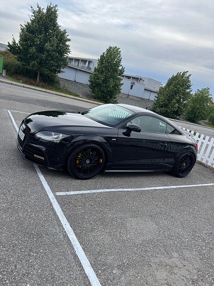 Audi TT 2 of 12