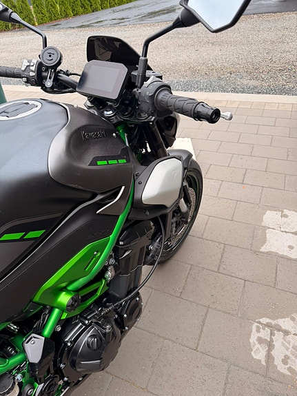 Kawasaki Z 900 10 of 11