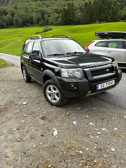 Land Rover Freelander 3 of 5
