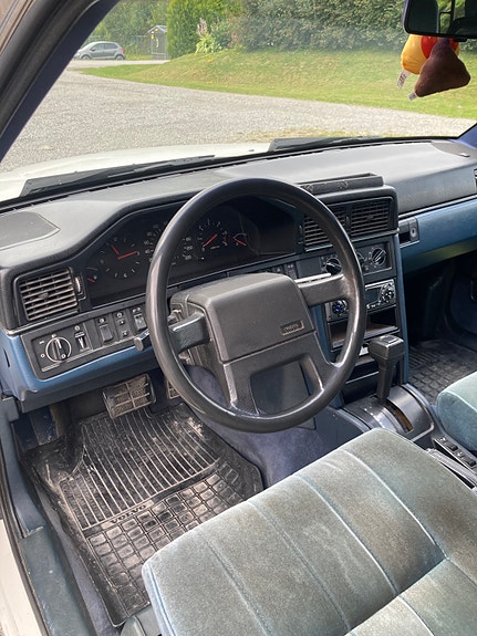 Volvo 760 10 of 24