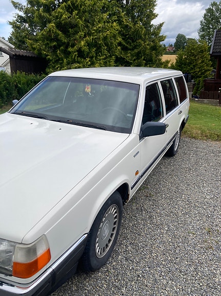 Volvo 760 7 of 24