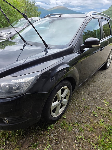 Ford Focus 3 of 5